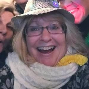 Meet your Posher, Kelly